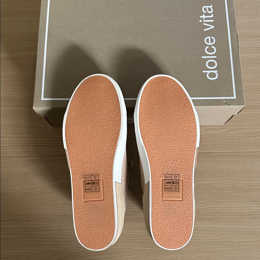 Dolce Vita Zina Dune Multi Suede Sneakers 6.5 - Picture 12 of 15